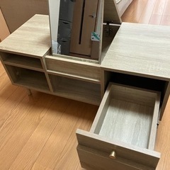 【受け渡先決定】ドレッサーテーブルの画像