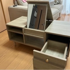 【受け渡先決定】ドレッサーテーブルの画像