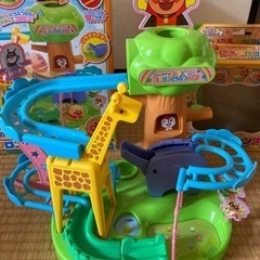 アンパンマン  コロロンどうぶつパーク　コロロン9体付きの画像