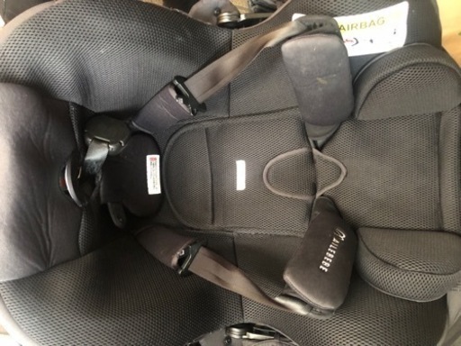 チャイルドシート（エールべべ・クルット6iグランス）