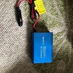 【交渉中】値下げしました！【値段交渉可】車用の電源。Leices...