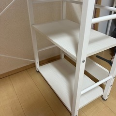 流山市引取り歓迎★パソコンデスク 机 ホワイトウォッシュの画像