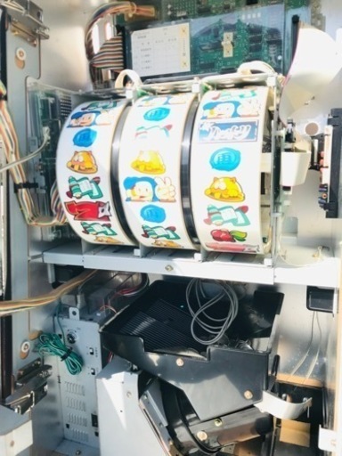 【中古】 Daiichi スロット台 パチスロ実機 4号機 忍者ハットリくん 動作品 稼働品 台鍵付き 設定キー付き メダル付き