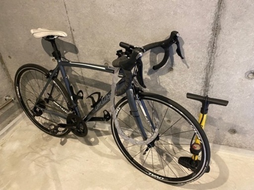 Fuji ロードバイクルーベ1.3 鍵、空気入れなどセット　決定しました