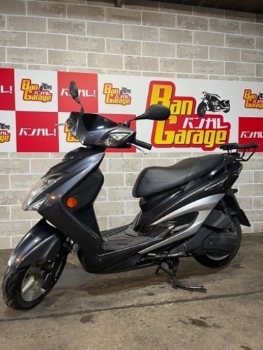 YAMAHA　原付2種　シグナスX　台湾生産車　ご自宅までの無料配達も可　乗り出しまでの参考価格¥128，000(自賠責保険1年加入+ナンバー登録の場合)　バイク　スクーター　バンガレージ京都