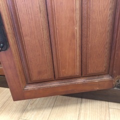 レトロ 木製テレビ台の画像