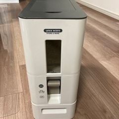 【引き取り専用】【美品】ニトリ　計量米びつ　6kg アスベル
