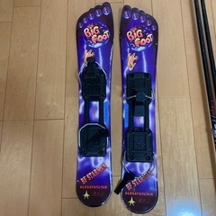 【値段交渉OK】ショートスキー（ビッグフット）&ストックのセットの画像