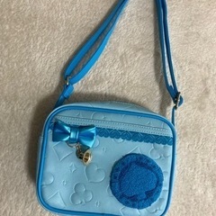 ハンドバック　水色　女の子