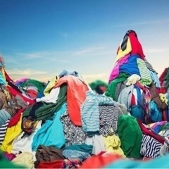 着なくなったお洋服や雑貨などありましたらお譲りください！