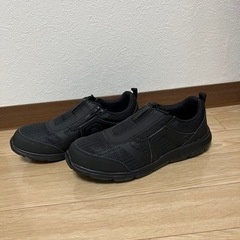 『ほぼ新品』DUNLOP 黒のスニーカー