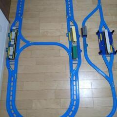 プラレール　自動乗り換え駅　複線レイアウトセットの画像