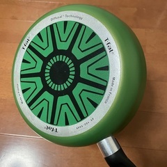 T-fal フライパン 緑　直径25cm 深さ5cmの画像