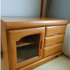 テレビ台？ローボード？