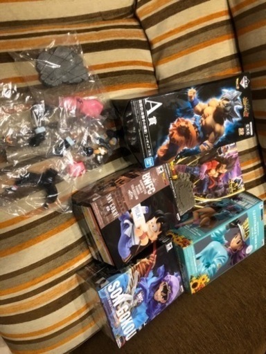 ドラゴンボール　フィギュア　美品　DRAGON BALL 悟空　ブルマ　ベジータ　桃白白　セット