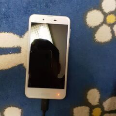 美品　AQUOS sense SHV40 SIMフリー　スマホの画像