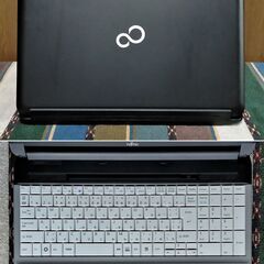 🔴SELL！/✨良品/LIFEBOOK/Core i5/メモリ8GB/光速☆彡SSD240GB/Wi-Fi/HDMI/SDカードスロット/15.6インチ液晶パネル/Windows11/Microsoft Office 2021/点検整備清掃済み😊/💗サポート&アフターサービス永続対応！/No.30304の画像