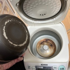 炊飯器　3合炊きの画像