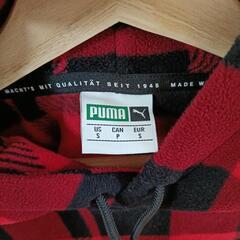PUMA　パーカーの画像