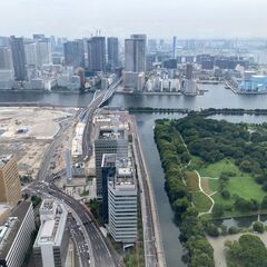 眺望抜群!カレッタ汐留46階☆40代50代メイン☆4/25(火) 12:00 《友達作りランチ会》 地上200メートルで食を愉しむ大人空間で - その他