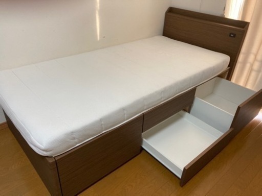 収納付きベッド