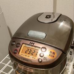 【取引決定】炊飯器 象印 ３合 NP-GH05 2017年