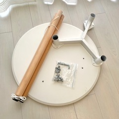 テーブル チェア セットの画像