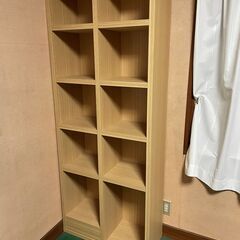 本棚　高さ180㎝
