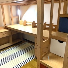 【急募！】デスク付きロフトベッド  3/28に取りに来て頂ける方！☆キャスター付き引出し・本棚セット☆の画像