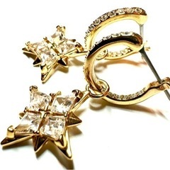 Swarovski Symbolic ドロップピアス 星, ホワイト, ローズゴールドトーン・プレーティングの画像