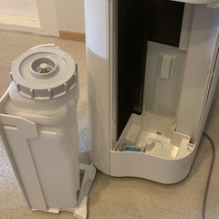 【花粉症の季節に】SHARP空気清浄機　の画像