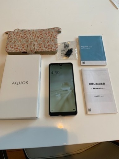 【美品】AQUOS wish(A104sh)シムフリー
