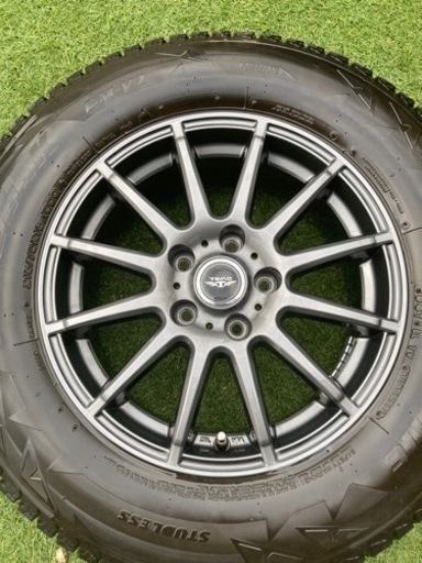 ホイール、スタッドレスタイヤ　デリカD5使用