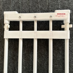😀突っ張り棚　不具合有りますので、宜しければ💁🏻‍♂️の画像
