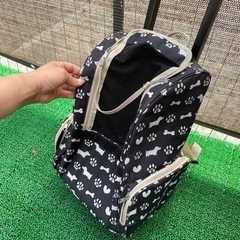 犬猫キャリー　リュック　コロコロ付き　小型犬　の画像