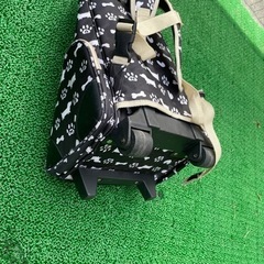 犬猫キャリー　リュック　コロコロ付き　小型犬　の画像