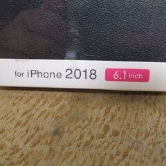 ☆大幅最終値下げ！ELECOM　ｉPhone2018　6.1インチ対応　クッション付きソフトケース　PM-A18CPLFUSBK（現状渡し）☆ の画像