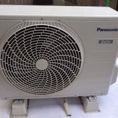 取引中】パナソニックエアコンCS-22DFJ-W
