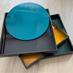 漆塗り調トレー