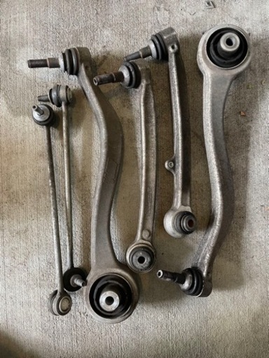 BMW F80 F82 F30 control arm コントロールアーム　中古
