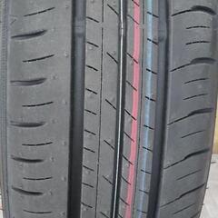 コンパクトカーに！タイヤのみ４本の画像