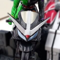 ★店長特別お値引き★  仮面ライダー玩具  H×D×W クリーニング済み TJ174の画像