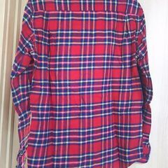ユニクロ　ネルシャツ　M　1回着用　中古　赤の画像