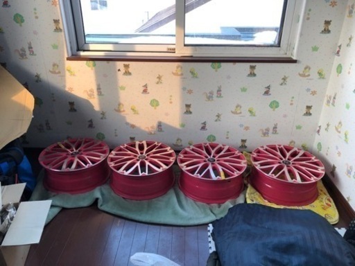 18インチ５穴ピンク