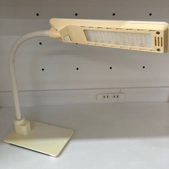 【SALE】KOIZUMI LEDスタンドライト リサイクルショップ宮崎屋 住吉店 25.9.14の画像