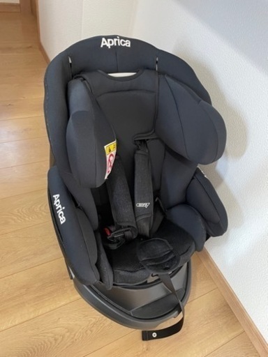 アップリカ ディアターン+ isofix 2018年製