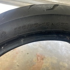 12インチタイヤ新品の画像