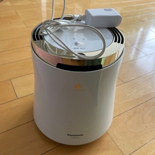 加湿器　Panasonic ナノイー