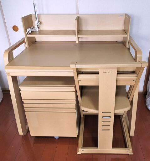 値下げ　★引取限定　東京都★　オカムラ　ピエルナ　pierna　学習机