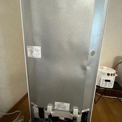 【直接取引き】haier 冷蔵庫　2006年式の画像